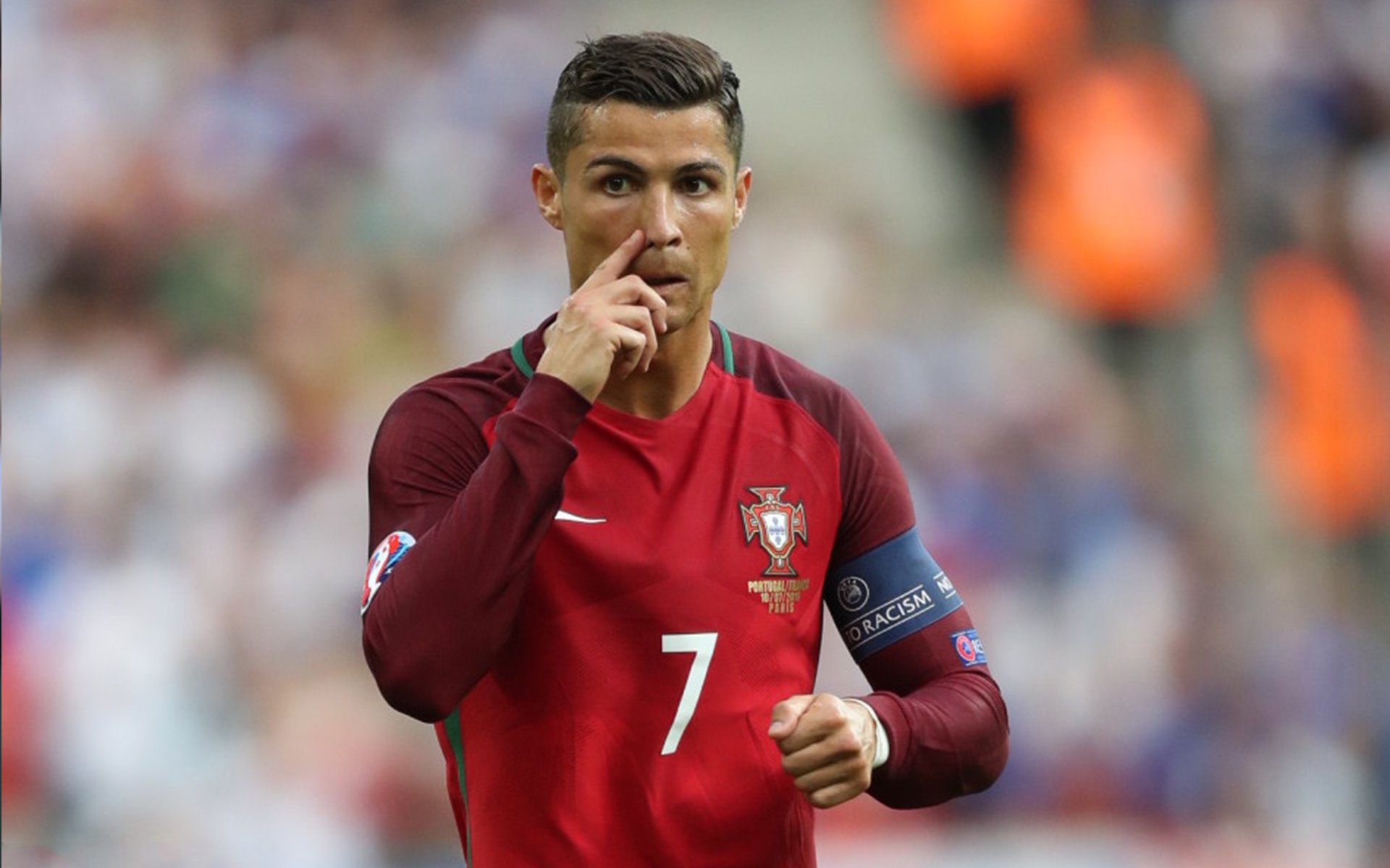 楚阿梅尼一箭定江山，加纳与哥伦比亚的绿茵博弈