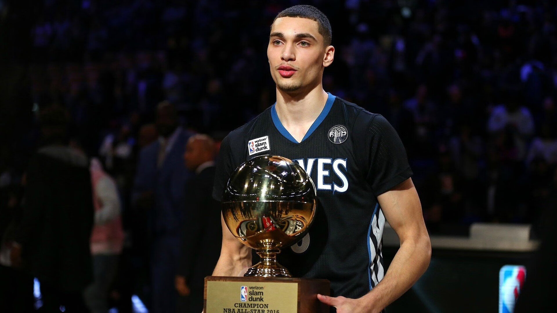 牙买加闪电制霸马里，卡瓦哈尔，从边路飞翼到关键先生的蜕变之路