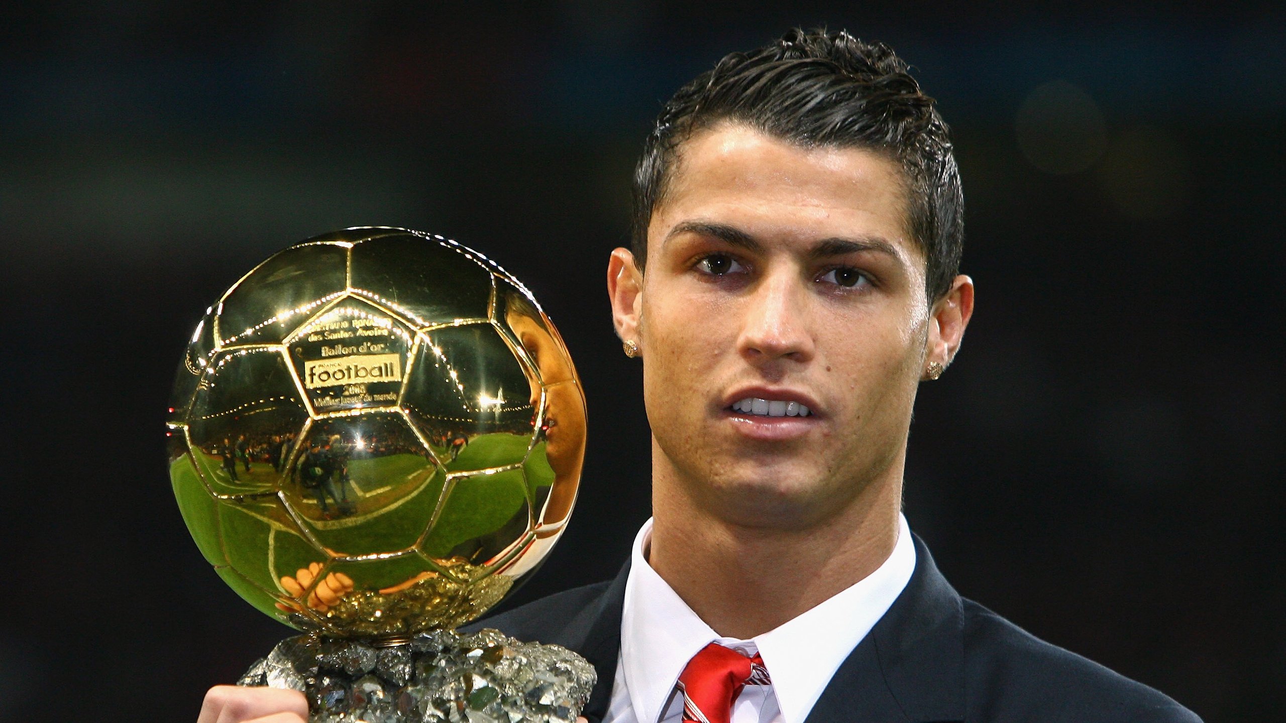 绿茵场外的MVP，当NBA总决赛之夜，萨拉赫成为全场最佳的无争议启示